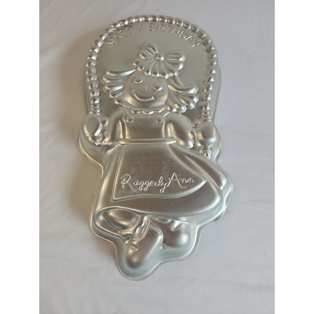 Wilton Raggedy Ann Cake Pan Silver Vintage 1981 Happy Birthday Jump Rope 5023797